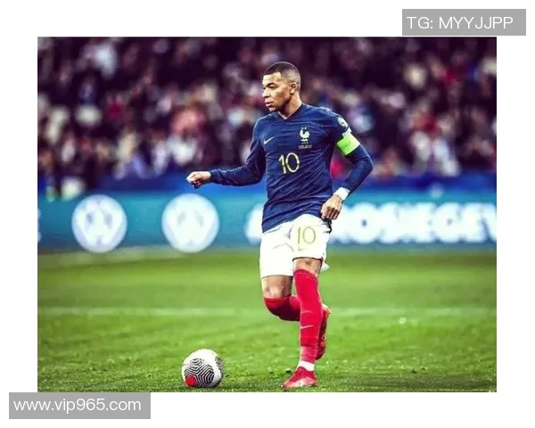 全球足球历史进球榜揭秘传奇射手的辉煌成就与影响力分析 全球足球历史进球榜揭秘传奇射手的辉煌成就与影响力分析